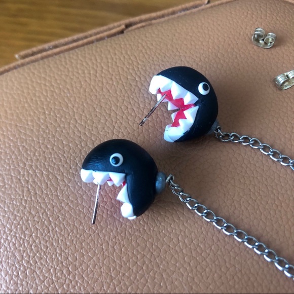 Chain Chomp Super Mario earrings - Picture 2 of 4